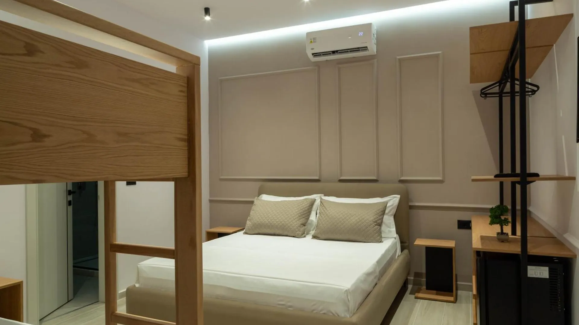 Amau Beach Rooms Durres