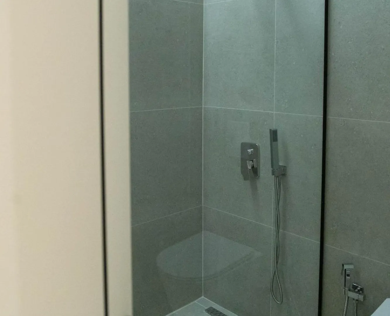 Amau Beach Rooms Durrës Albania
