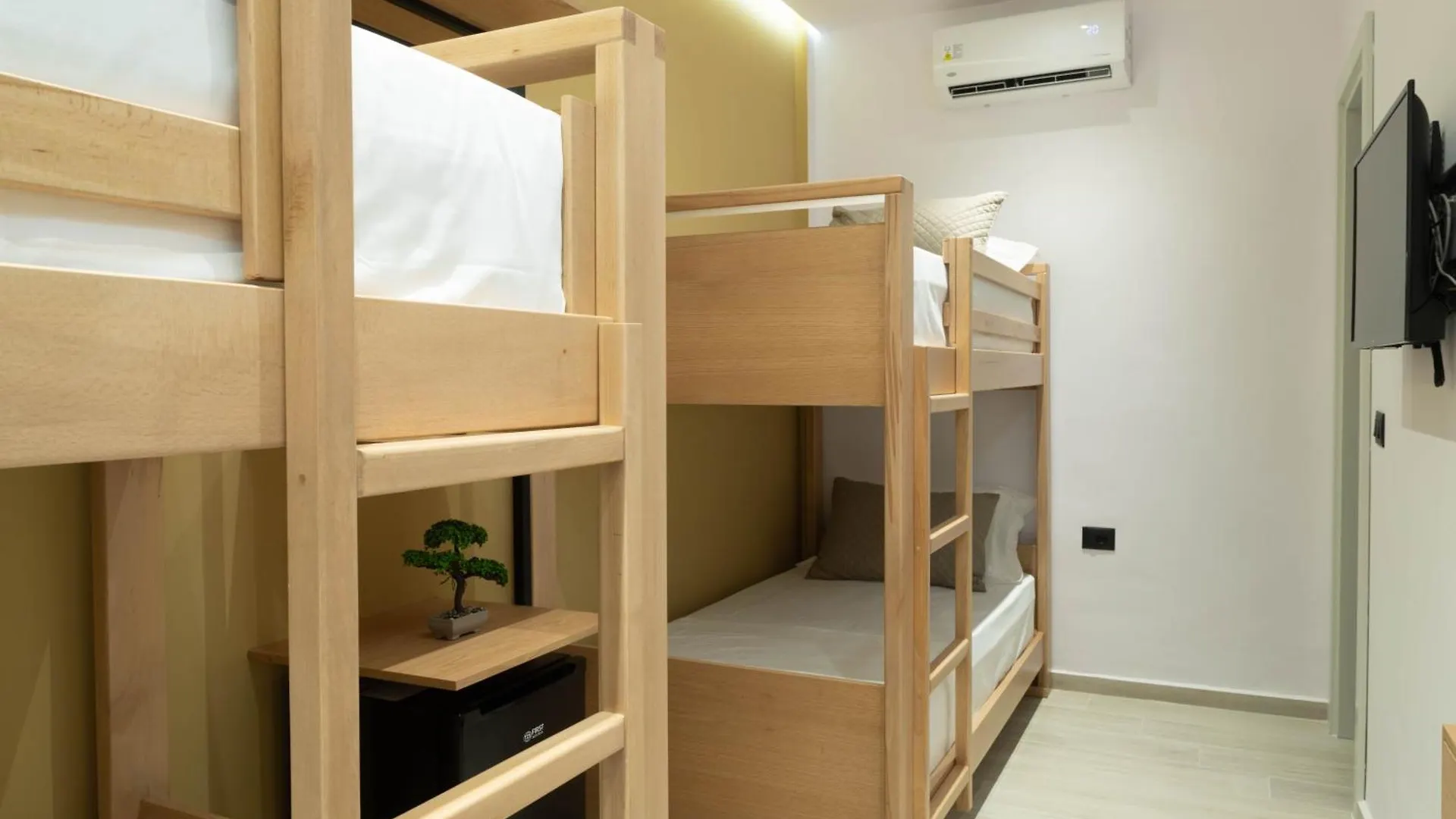 Amau Beach Rooms Durrës